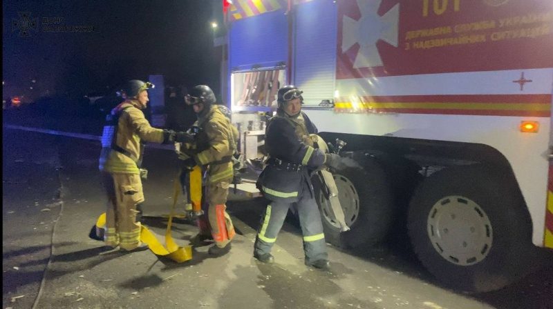 У Запоріжжі завершили рятувальну операцію після російського авіаудару: уточнено наслідки 3 У Запоріжжі завершили рятувальну операцію після російського авіаудару: уточнено наслідки