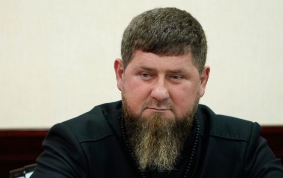 Україна звернулася до МКЧХ через відео Кадирова з полоненими захисниками 2 ukrayina zvernulasja do mkchh cherez video kadirova z polonenimi zahisnikami b9b7af5 scaled China Way
