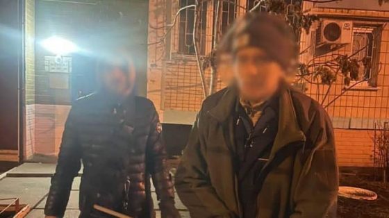 v kieve dvoe moshennikov prosili dengi pod vidom voennyh policija cda9104 scaled China Way