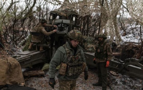 Ворог завдав 2500 ударів по позиціях ЗСУ. Генштаб розповів про ситуацію на фронті 3 vorog zavdav 2500 udariv po pozicijah zsu genshtab rozpoviv pro situaciju na fronti 92fc33e scaled China Way