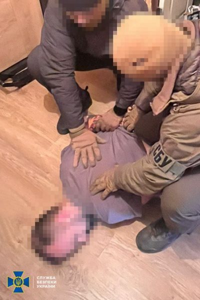 "Донатив" на армію РФ. У Києві затримали топ-менеджера одного із найбільших банків України