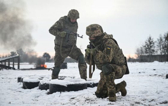 Хто зі студентів звільнятиметься від проходження БЗВП: відповідь Міноборони 2 hto zi studentiv zvilnjatimetsja vid prohodzhennja bzvp vidpovid minoboroni f24adb6 scaled China Way