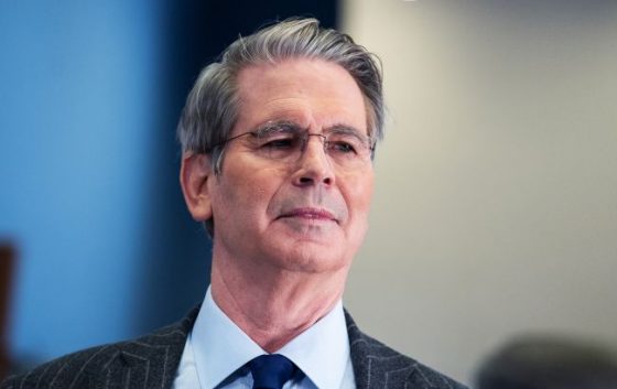 Кандидат Трампа у міністри фінансів не виключив нові жорсткі санкції проти Росії 1 kandidat trampa u ministri finansiv ne vikljuchiv novi zhorstki sankciyi proti rosiyi e4061da scaled China Way