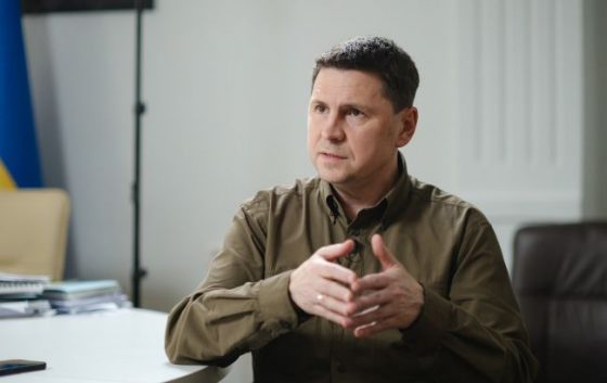 Подоляк назвав єдиний спосіб для НАТО перемогти Росію 17 podoljak nazvav yedinij sposib dlja nato peremogti rosiju 57b4f5e scaled China Way