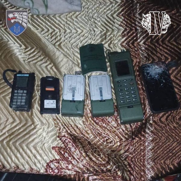 ССО "задвохсотили" групу військових КНДР у Курській області, показали їх особисті речі 5 ССО "задвохсотили" групу військових КНДР у Курській області, показали їх особисті речі