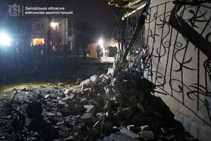 Удар БПЛА по Запоріжжю: з'явилося відео наслідків атаки