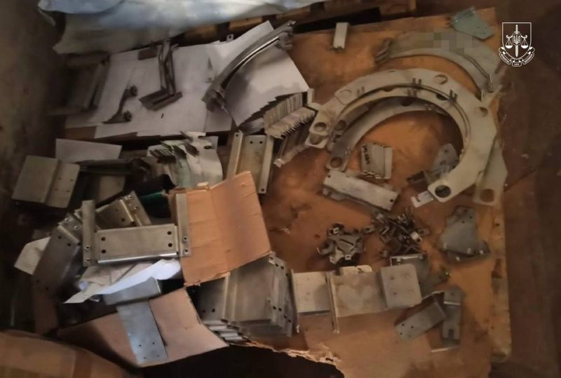 Українці продавали Росії мікрочіпи для ракет та дронів: їх викрили 2 Українці продавали Росії мікрочіпи для ракет та дронів: їх викрили