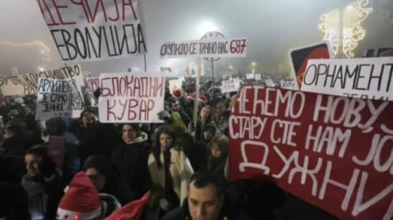 В новогоднюю ночь в Сербии студенты вышли на акцию протеста против действующей власти 4 v novogodnjuju noch v serbii studenty vyshli na akciju protesta protiv dejstvujushhej vlasti 4dfaabb scaled China Way