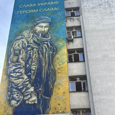 Взрывная волна дроновой атаки РФ повредила здания Верховной Рады 4 Взрывная волна дроновой атаки РФ повредила здания Верховной Рады