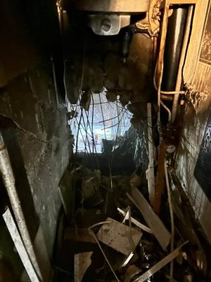 Российский БПЛА попал в многоэтажку на Кировоградщине: бушевал пожар, 3 пострадавших 