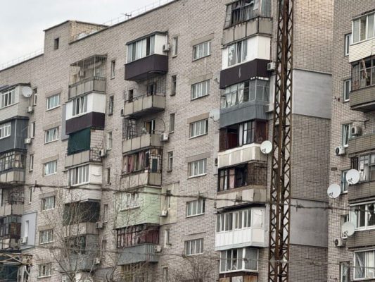 Атака дронов: в Днепре поврежден инфраструктурный объект, 2 раненых, поезда едут с задержкой 2 Атака дронов: в Днепре поврежден инфраструктурный объект, 2 раненых, поезда едут с задержкой