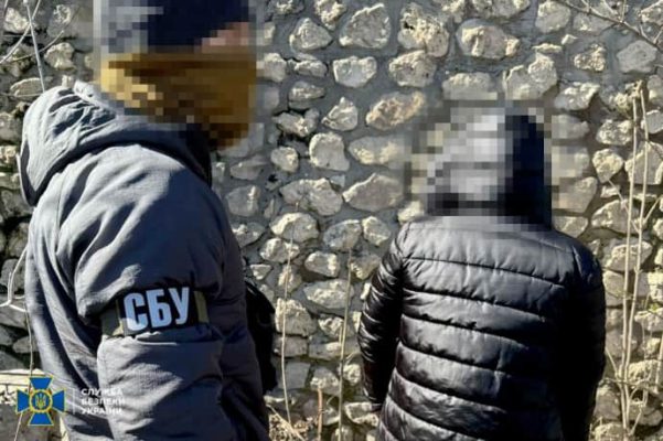 СБУ схватила в Тернополе 2-х агентов РФ, которые направлялись устанавливать бомбу возле ТЦК 
