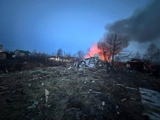 В России заявили о массированной атаке дронов на Москву: якобы сбили уже 69 БПЛА 2 В России заявили о массированной атаке дронов на Москву: якобы сбили уже 69 БПЛА