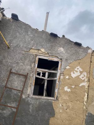 Оккупанты за утро 6 раз обстреляли Харьковщину: пострадали 2 человека, бушевали пожары 3 Оккупанты за утро 6 раз обстреляли Харьковщину: пострадали 2 человека, бушевали пожары