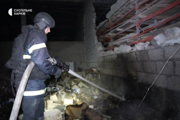 Прокуратура и СМИ показали последствия массированного удара по Харькову 2 Прокуратура и СМИ показали последствия массированного удара по Харькову
