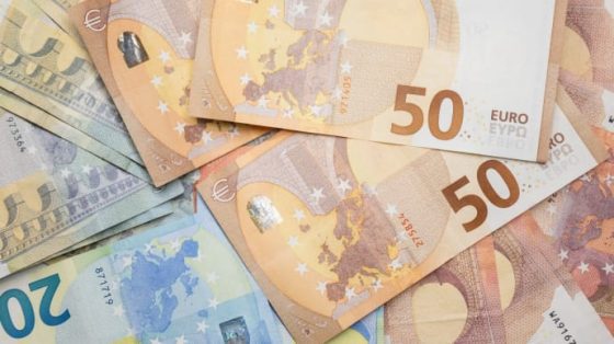 Европейский центробанк: Евро может стать альтернативой доллару 4 evropejskij centrobank evro mozhet stat alternativoj dollaru 072daa2 scaled China Way