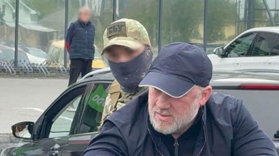 На авто задержанного ''вора в законе'' были спецсигналы – СМИ 2 na avto zaderzhannogo vora v zakone byli specsignaly smi 3391fa1 scaled China Way