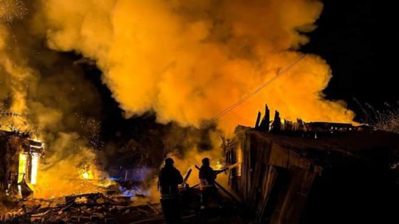 Ночная атака дронов РФ: в трех районах Киевской области тушили пожары 1 nochnaja ataka dronov rf v treh rajonah kievskoj oblasti tushili pozhary f6ebbb9 scaled China Way