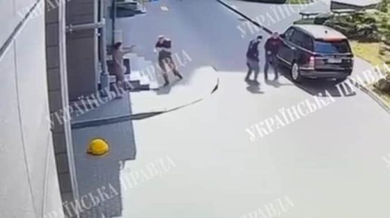 ''Украинская правда'' получила видео покушения на Стерненко 1 ukrainskaja pravda poluchila video pokushenija na sternenko bd005c9 scaled China Way