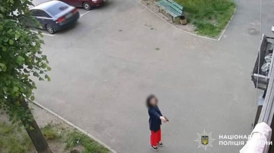 v kieve zhenshhina otkryla ogon po podezdu doma policija ustanavlivaet ee lichnost ec9e51a scaled China Way