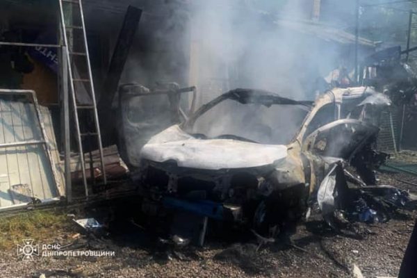 Россияне ударили по Никополю: 1 погибший, 2 раненых  