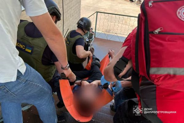 Россияне ударили по Никополю: 1 погибший, 2 раненых  