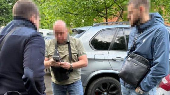 В Уманском ТЦК разоблачили фиктивное бронирование от мобилизации: залог подозреваемому – 1 млн 2 v umanskom tck razoblachili fiktivnoe bronirovanie ot mobilizacii zalog podozrevaemomu 1 mln 1d1c2d1 scaled China Way
