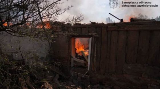 Оккупанты ударили по Степногорской общине: есть разрушения, ранена женщина 8 okkupanty udarili po stepnogorskoj obshhine est razrushenija ranena zhenshhina f2c766e scaled China Way