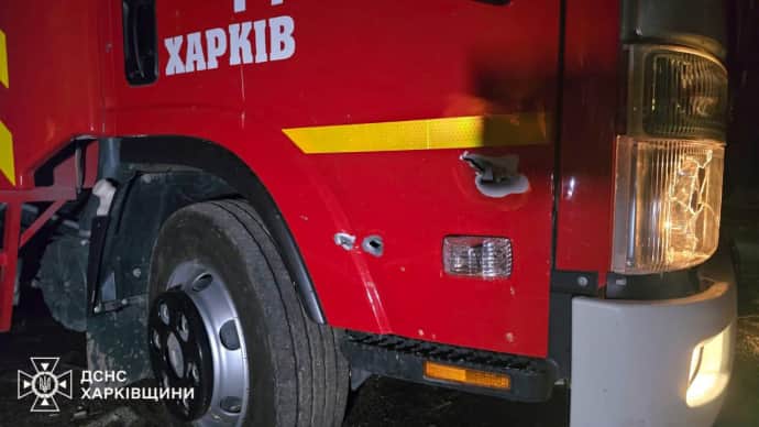 Спасатели попали под обстрел в Харькове и Херсоне 