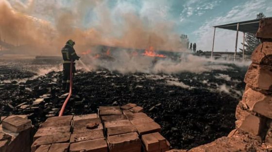 spasateli potushili masshtabnyj pozhar na kievshhine posle ataki rf 465b372 scaled China Way