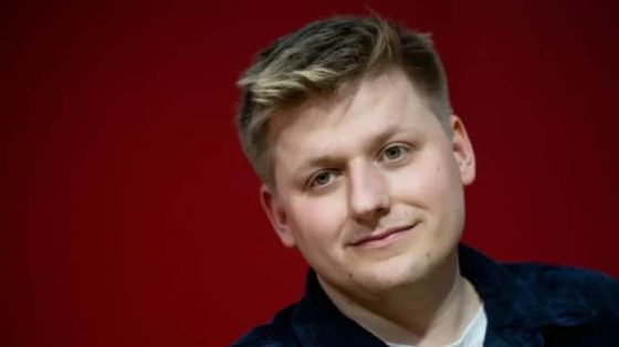 v germanii budut sudit komika za zapisi o pokushenii na trampa 12dc165 scaled China Way