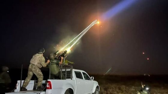 В Киеве – взрывы: на Троещине по вражеским дронам работает ПВО 3 v kieve vzryvy na troeshhine po vrazheskim dronam rabotaet pvo 27a9375 scaled China Way