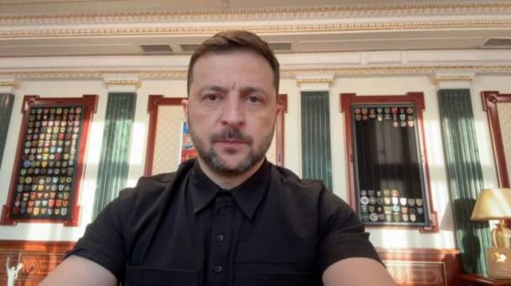 Зеленский: Фишер, Гринцевич и Карвацкий получат звание Героя Украины посмертно 3 zelenskij fisher grincevich i karvackij poluchat zvanie geroja ukrainy posmertno 59caa13 scaled China Way