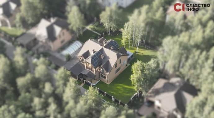 Журналисты нашли у экс-руководителя Броварского ТЦК элитную недвижимость и автопарк на $1 млн 