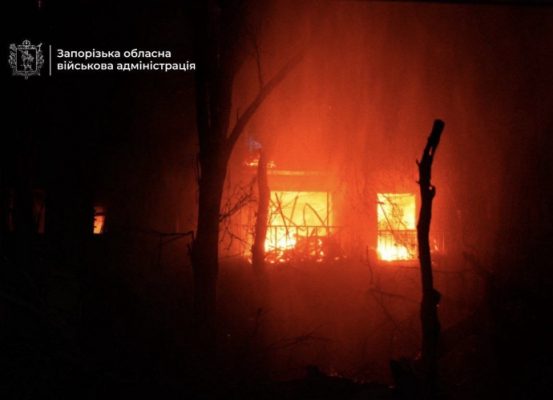 Россияне нанесли массированный удар по Запорожью: три человека ранены 