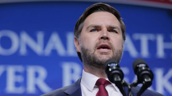 vens raskritikoval statju politico o nekompetentnosti vitkoffa c34b86f scaled China Way