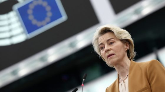 bolgarija podtverdila glushenie gps signala vo vremja posadki samoleta fon der ljajen podozrevajut rf 7ff5b0f scaled China Way