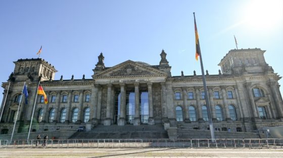 v hds germanii vystupili za uvelichenie finansirovanija oruzhija dlja ukrainy 56f4361 scaled China Way