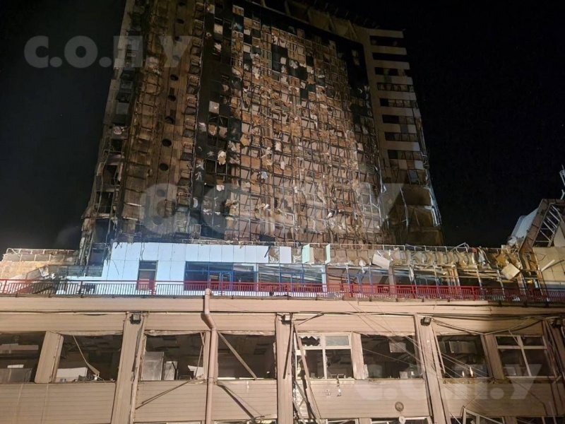 Будівлю знищено. Як виглядає морвокзал в Одесі після обстрілу (фото, відео) 14 Будівлю знищено. Як виглядає морвокзал в Одесі після обстрілу (фото, відео)