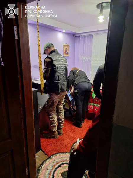 ДПСУ викрила псевдоводіїв системи "Шлях" та ліквідувала чергову схему 3 ДПСУ викрила псевдоводіїв системи "Шлях" та ліквідувала чергову схему