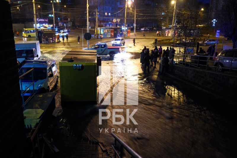 Як виглядає Лук'янівка у Києві після атаки Росії: фоторепортаж