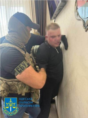 Мэра Белгород-Днестровского Виталия Граждана задержали за угрозы насилием и рэкет 2 Мэра Белгород-Днестровского Виталия Граждана задержали за угрозы насилием и рэкет