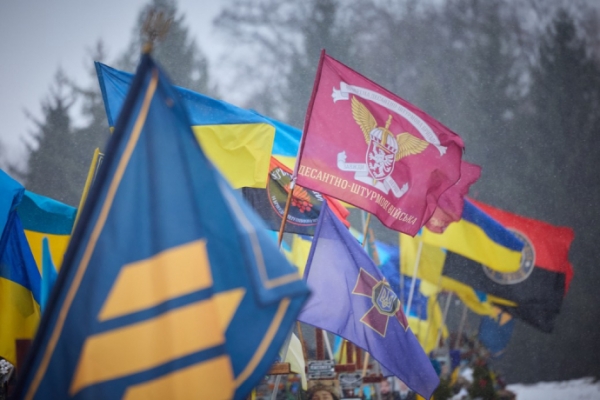 На Марсовом поле Зеленский почтил память павших защитников Украины 