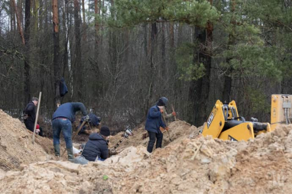 На пограничье Черниговской области строят фортификации на случай нового вторжения 