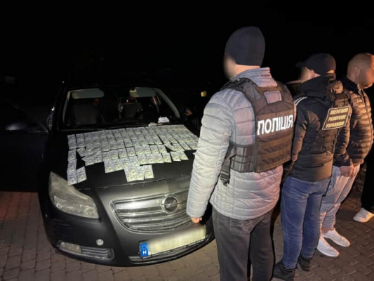 На Закарпатье разоблачили новую схему пересечения границы: на ходу заскочить в поезд 