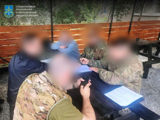 Нападение на бойца ''Азова'': двум военным сообщили о подозрении 