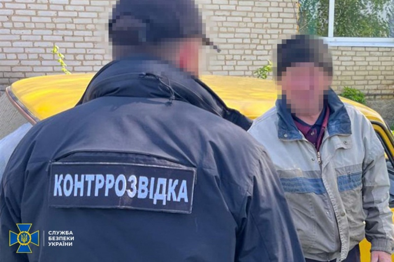 Наводили удари "Градами" по Сумській області: правоохоронці затримали подружжя агетнів РФ 1 Наводили удари "Градами" по Сумській області: правоохоронці затримали подружжя агетнів РФ