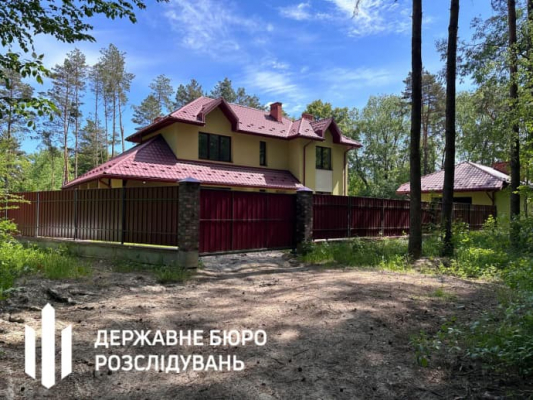 Обогатился почти на 12 миллионов: во Львове сообщили о подозрении военному чиновнику 