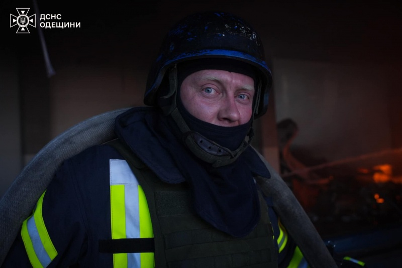 Обстріл Одеського району: одна людина загинула, кількість поранених зросла (відео) 11 Обстріл Одеського району: одна людина загинула, кількість поранених зросла (відео)