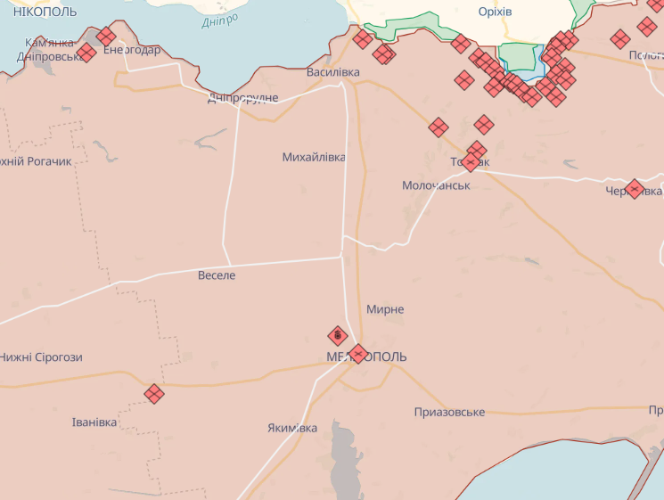 Окупанти у Мелітополі масштабно встановлюють вишки для прослуховування місцевих, - Федоров 1 Окупанти у Мелітополі масштабно встановлюють вишки для прослуховування місцевих, - Федоров